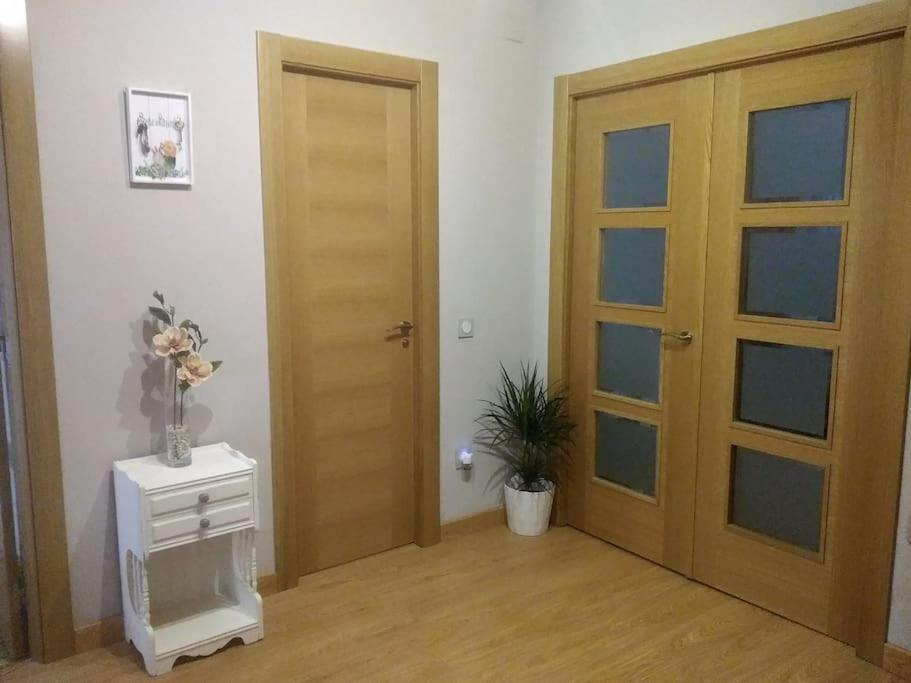 Piso Completo Cerca De Estacion Bus, Tren Y Ferrys Apartment Сантандер Екстериор снимка