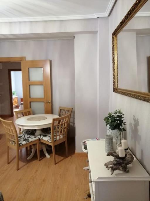 Piso Completo Cerca De Estacion Bus, Tren Y Ferrys Apartment Сантандер Екстериор снимка