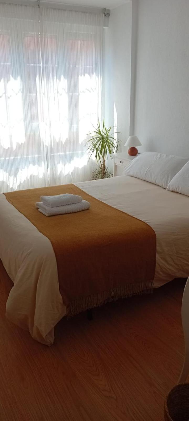 Piso Completo Cerca De Estacion Bus, Tren Y Ferrys Apartment Сантандер Екстериор снимка