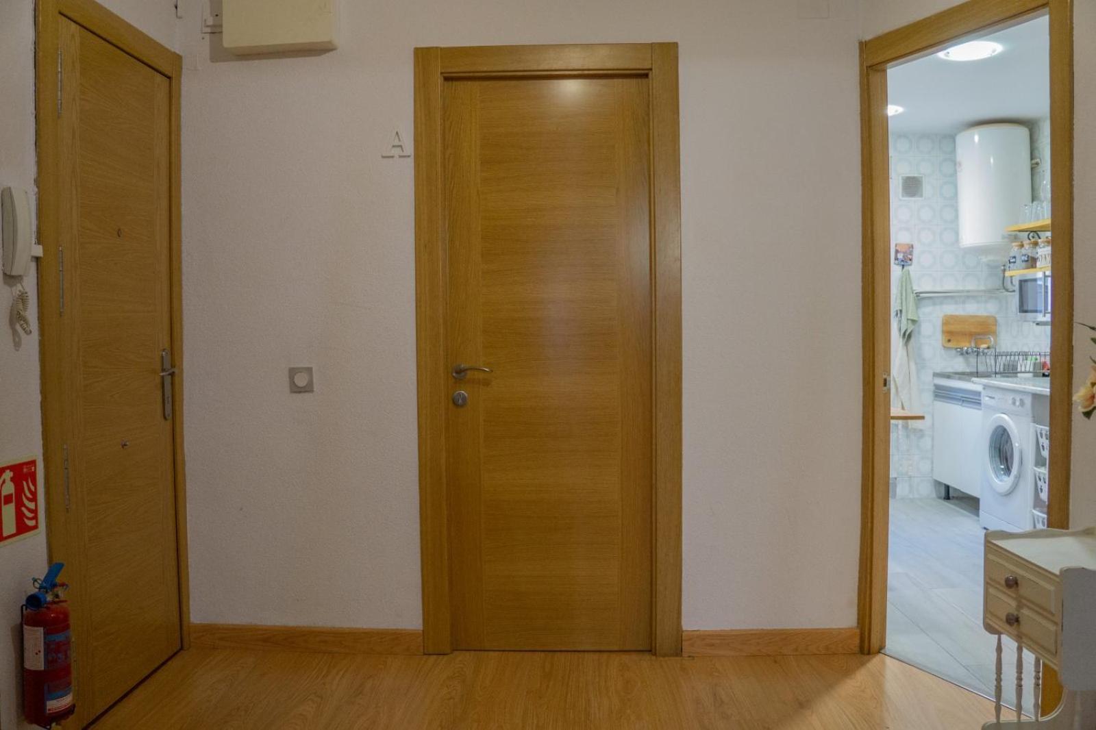 Piso Completo Cerca De Estacion Bus, Tren Y Ferrys Apartment Сантандер Екстериор снимка