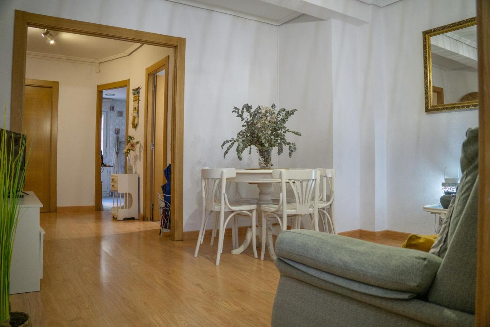 Piso Completo Cerca De Estacion Bus, Tren Y Ferrys Apartment Сантандер Екстериор снимка